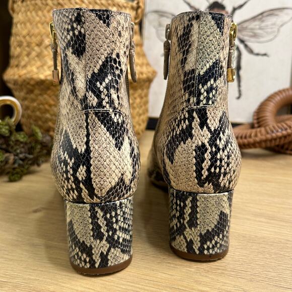COLE HAAN Eva Booties Size 8 Snake Embossed Leather Heeled Ankle Boots - Picture 4 of 7